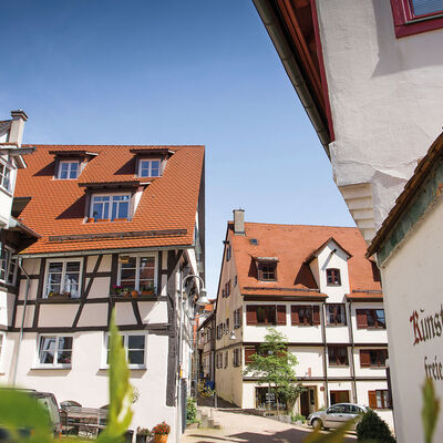 These traditional half-timbered houses can be found on the Weberberg